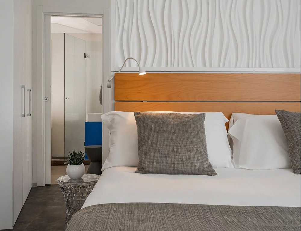 media.Hotel_Rex_Riccione-Camera_TOP-FamilyRoom-vistamare2