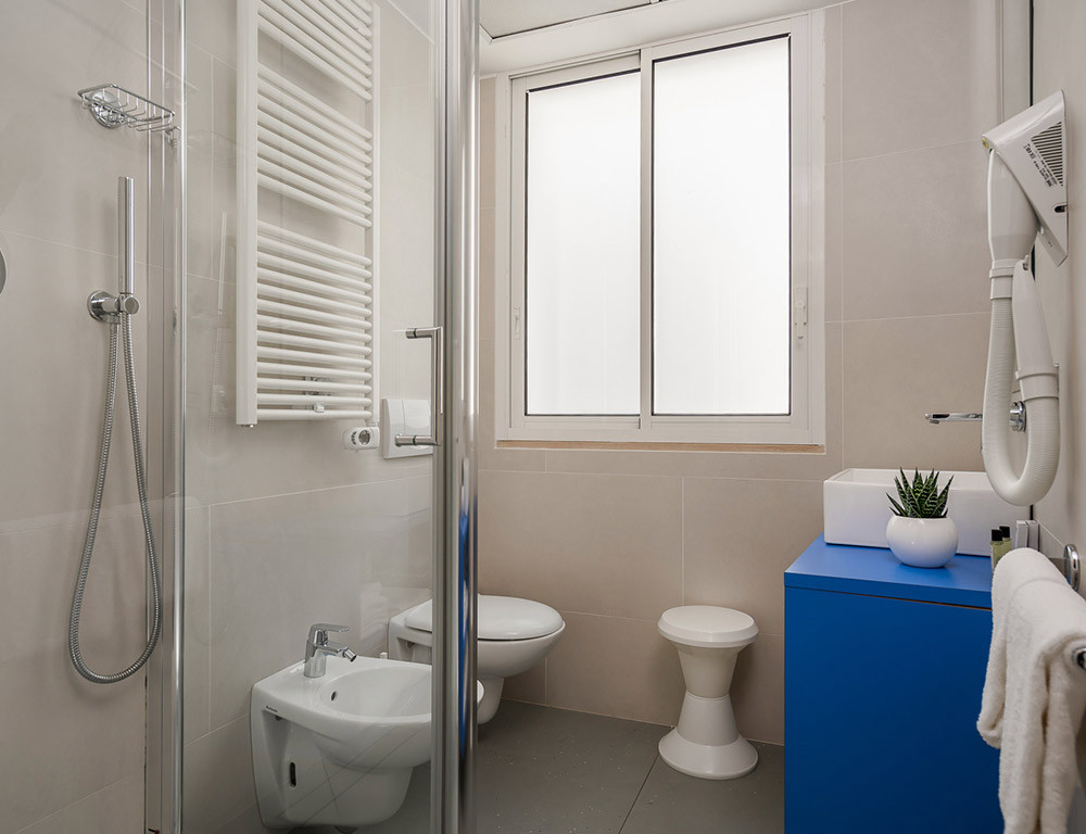 media.Hotel_Rex_Riccione-Camera_TOPvistamare3