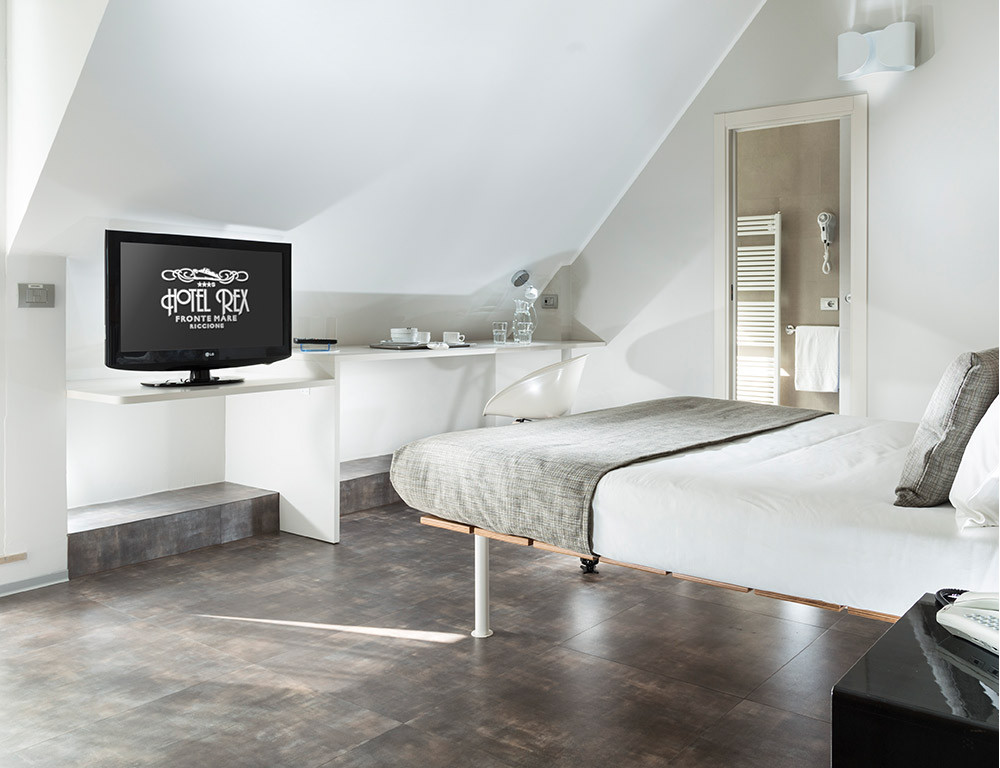 media.First-class-con-vista-mare-laterale4