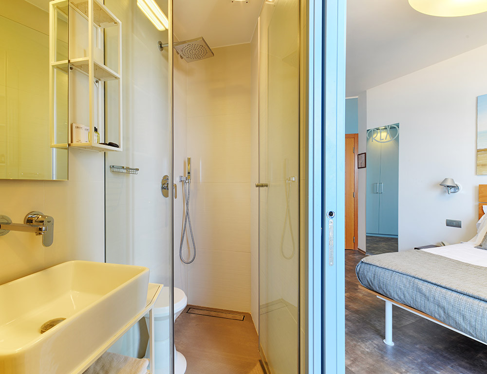 media.Hotel_Rex_Riccione-Camera_UrbanStyle7